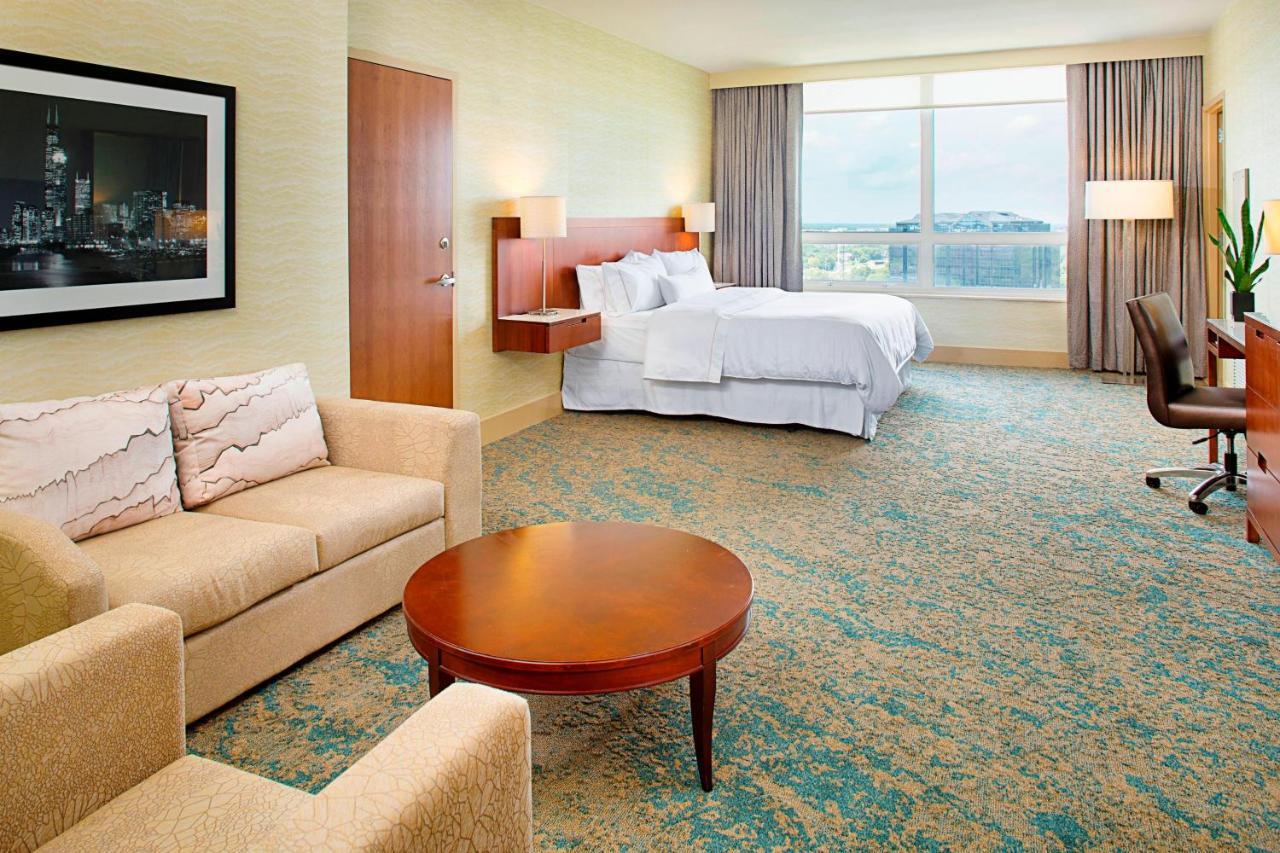 เดอะ เวสทิน ชิคาโก นอร์ท ชอร์ Hotel Wheeling ภายนอก รูปภาพ