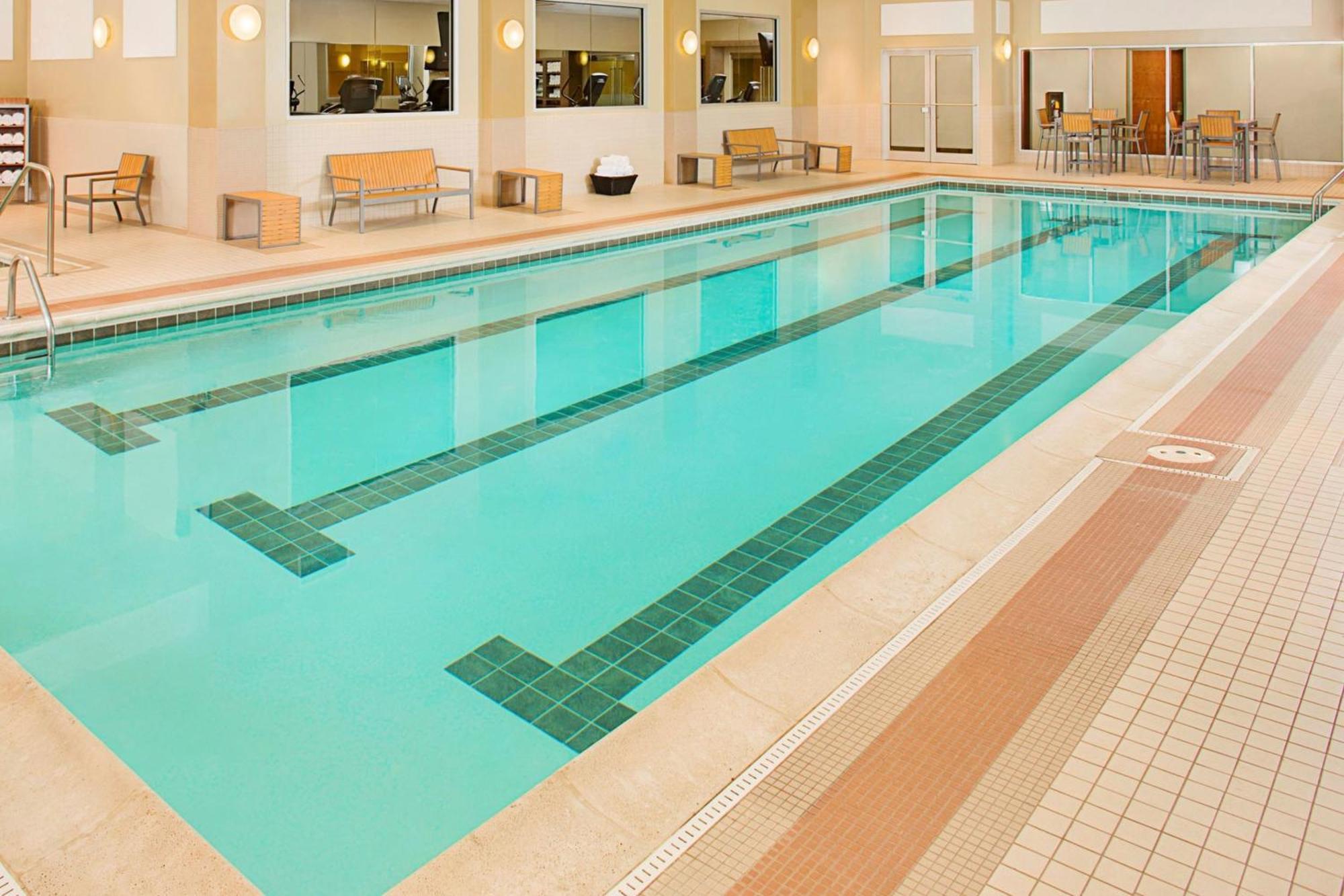 เดอะ เวสทิน ชิคาโก นอร์ท ชอร์ Hotel Wheeling ภายนอก รูปภาพ