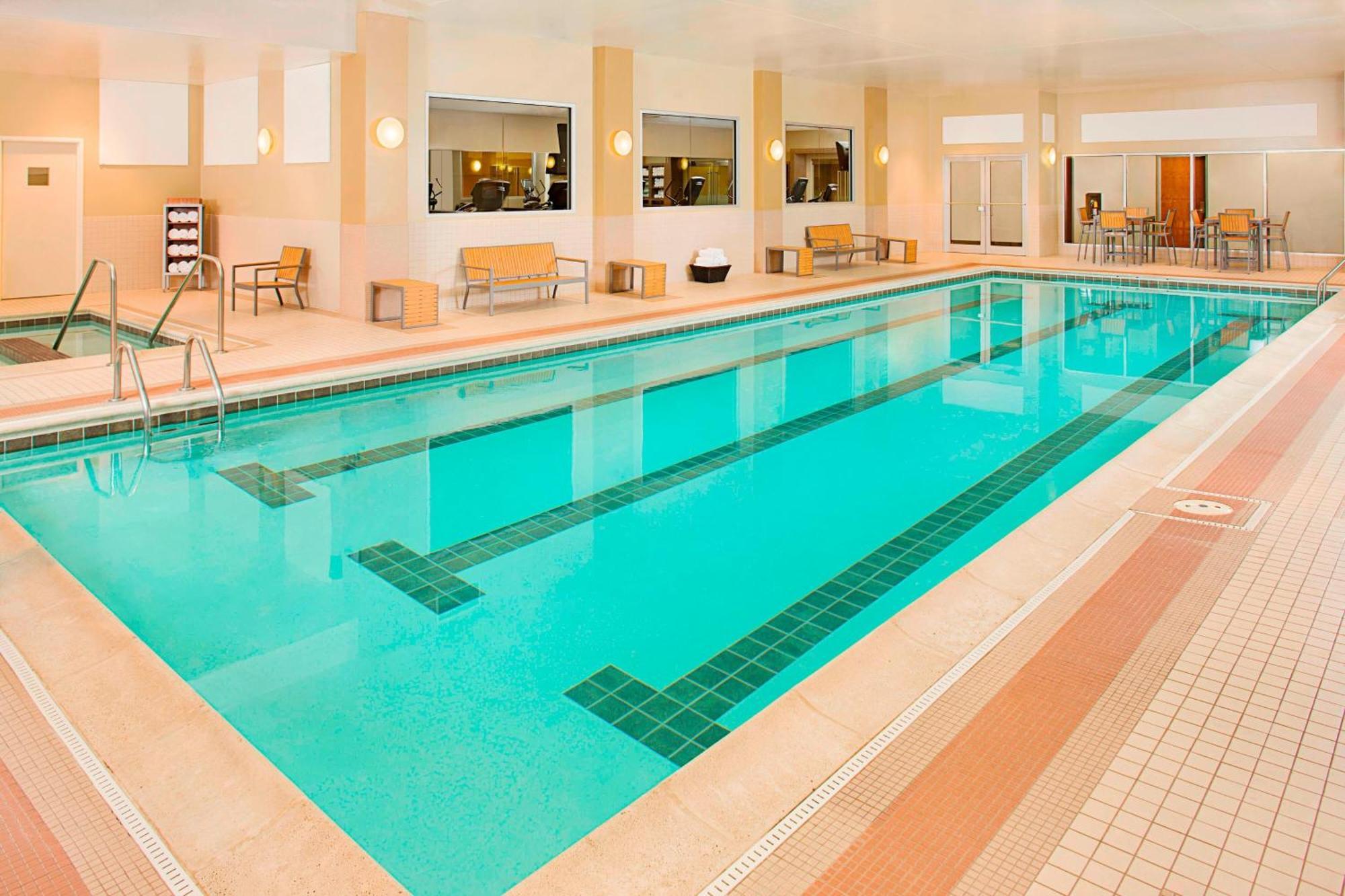เดอะ เวสทิน ชิคาโก นอร์ท ชอร์ Hotel Wheeling ภายนอก รูปภาพ
